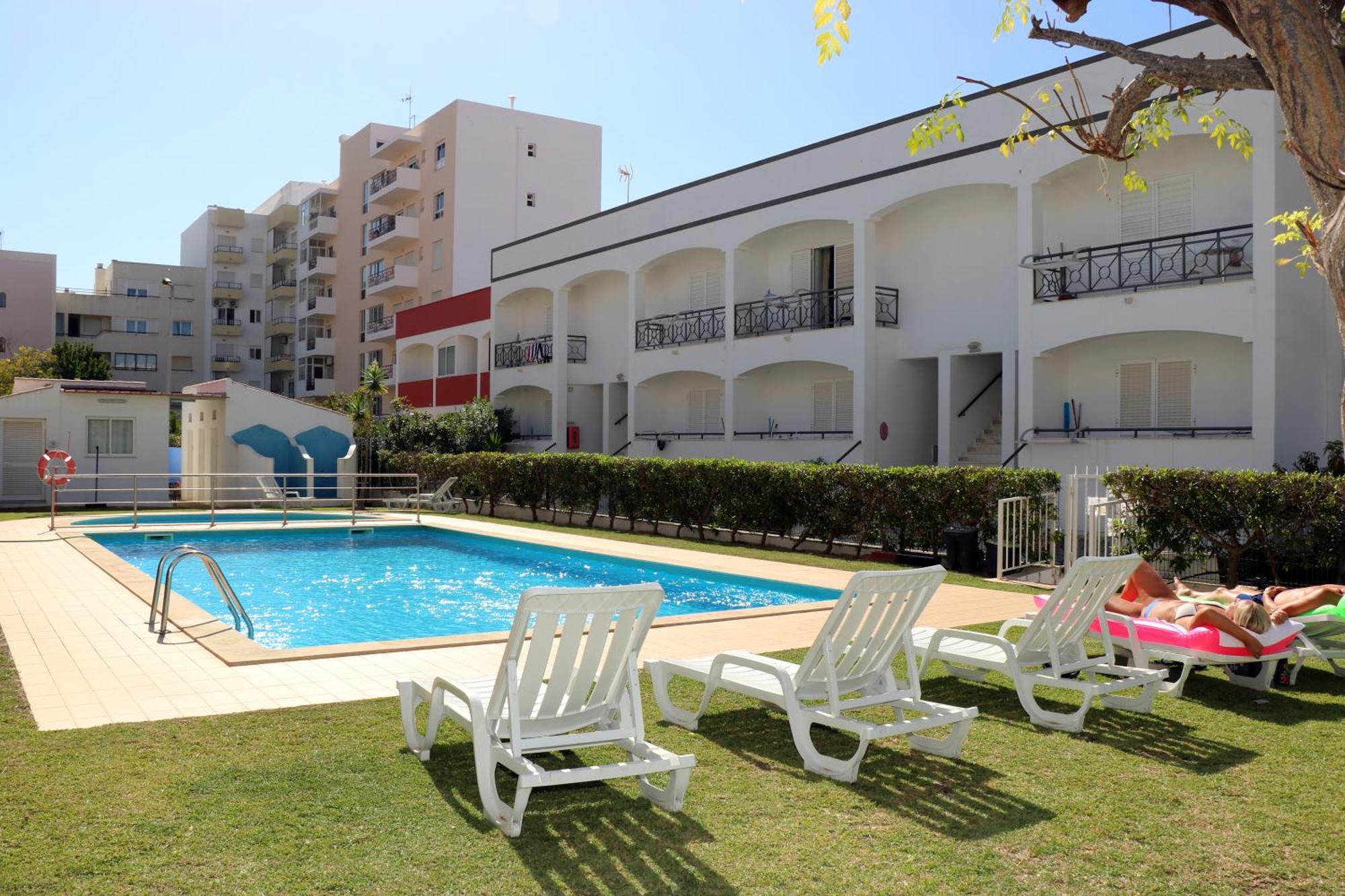 Apartamentos King'S Куартейра Екстериор снимка
