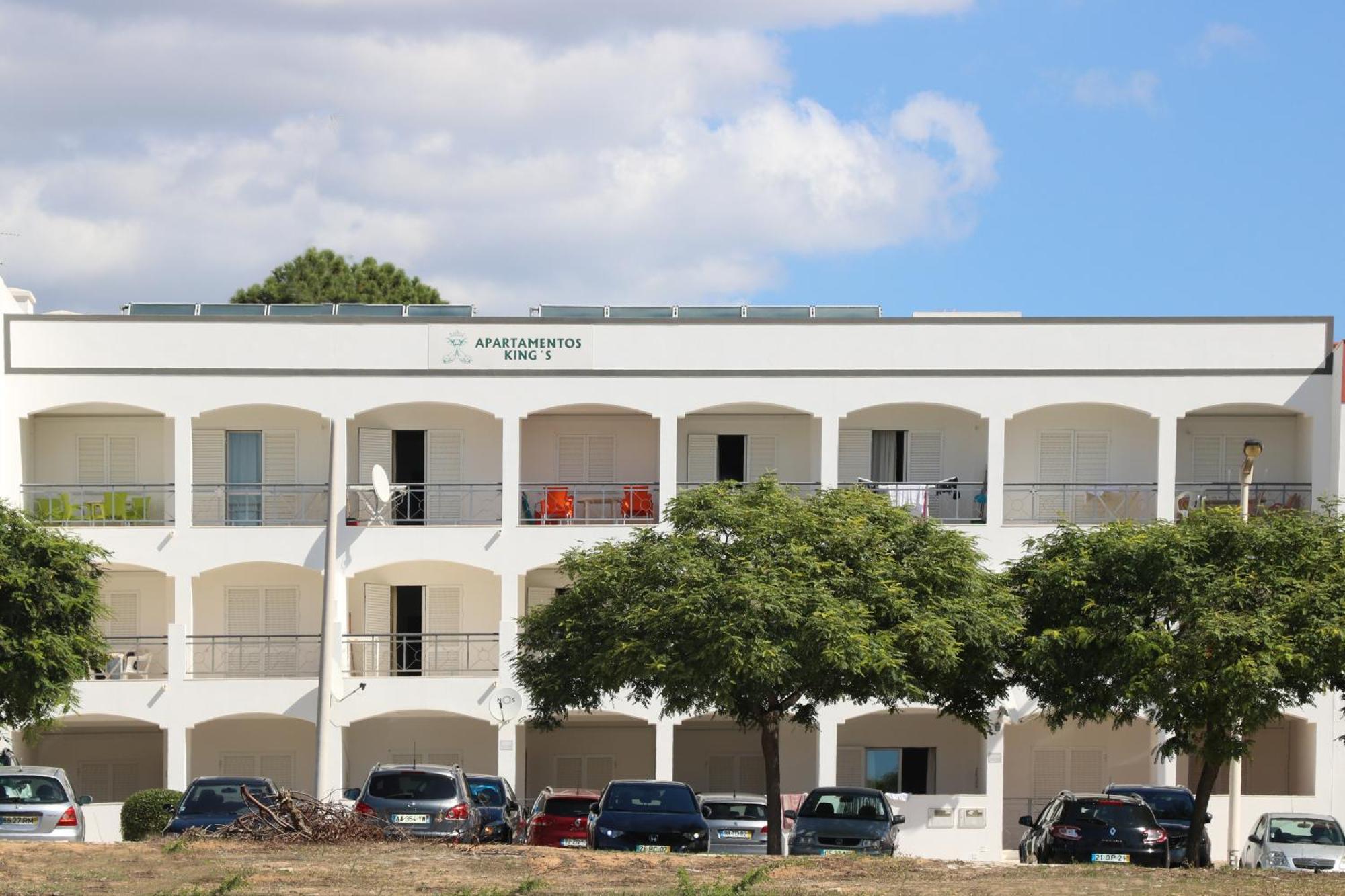 Apartamentos King'S Куартейра Екстериор снимка